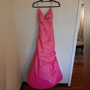 Studio 17 prom gown
